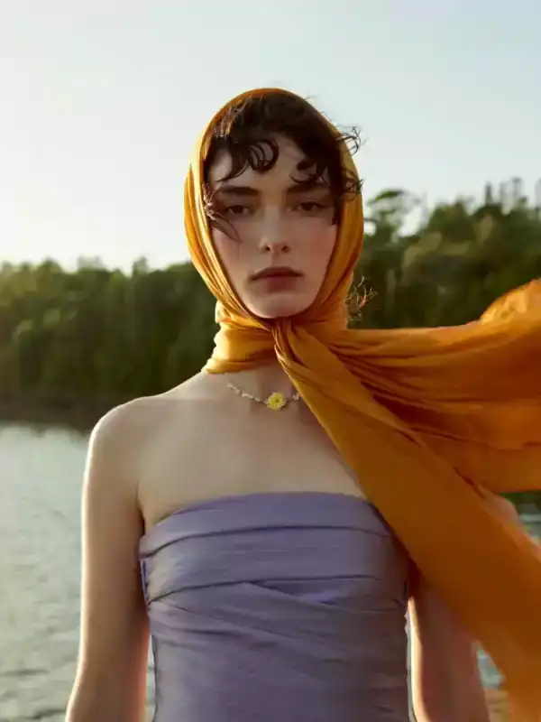 Loading the media file...