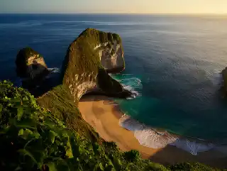 Loading the media file...