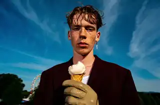 Loading the media file...