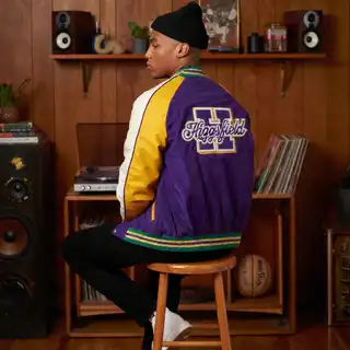 Loading the media file...